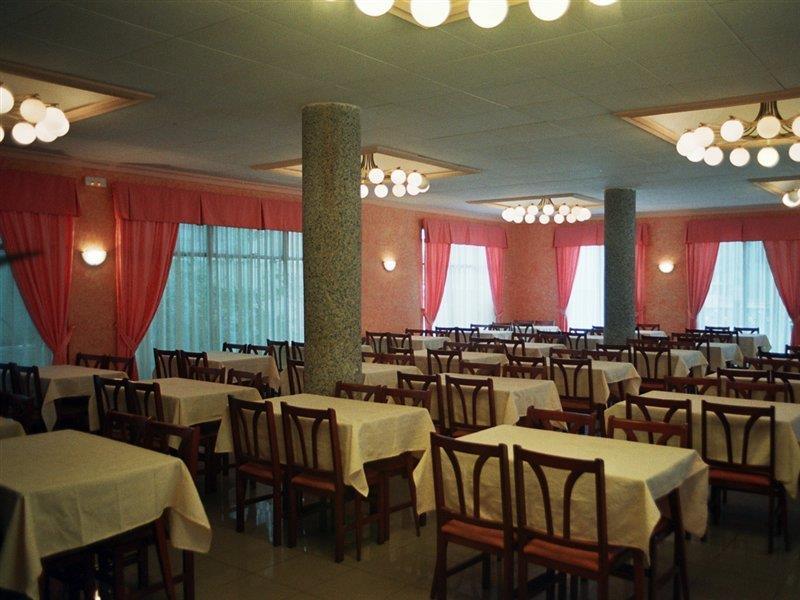 Hotel Fragata Calella Exteriör bild