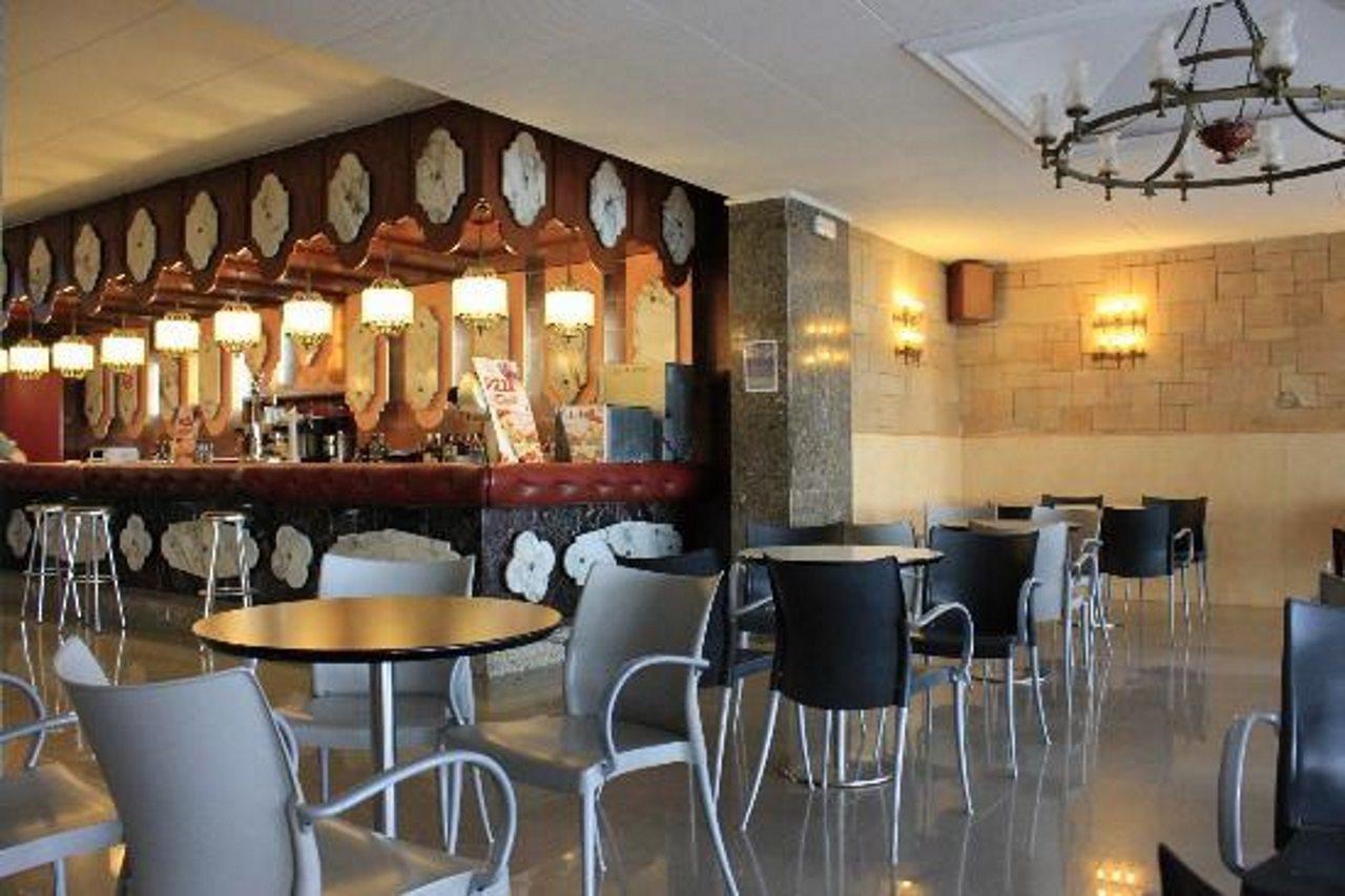 Hotel Fragata Calella Exteriör bild