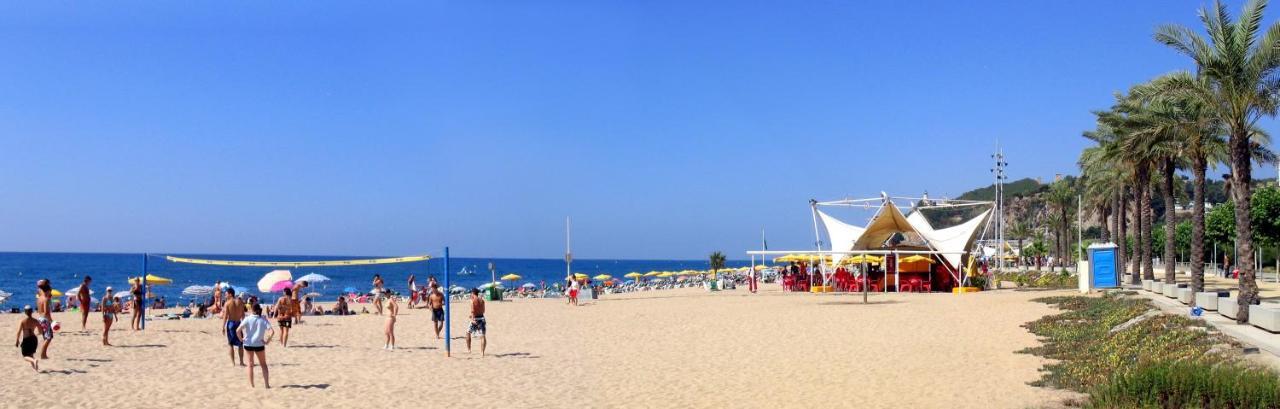 Hotel Fragata Calella Exteriör bild
